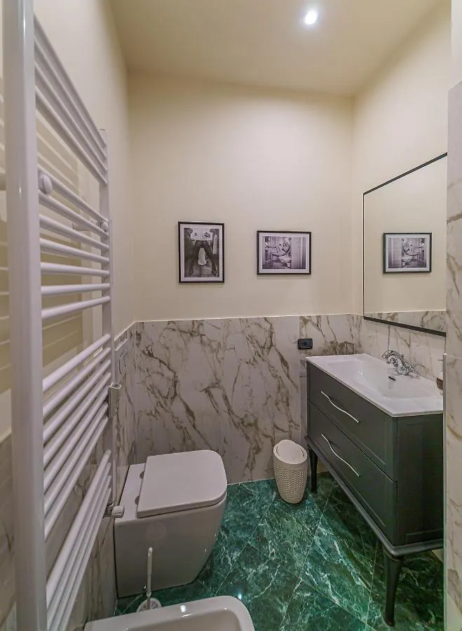 Guest house Romana Suites Milan Italy